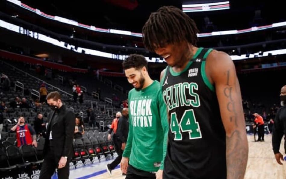 Jayson Tatum reage após troca de Robert Williams