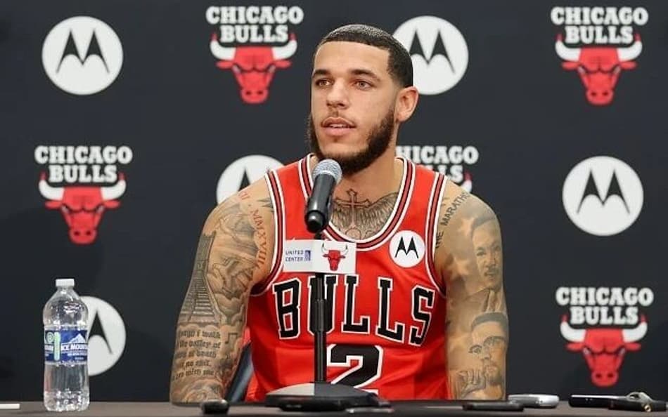 Lonzo Ball esclarece sobre seu futuro na NBA