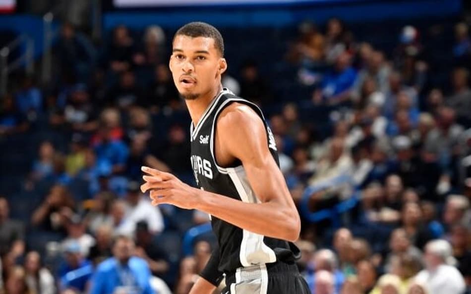 Victor Wembanyama aumenta peso antes de estrear na NBA