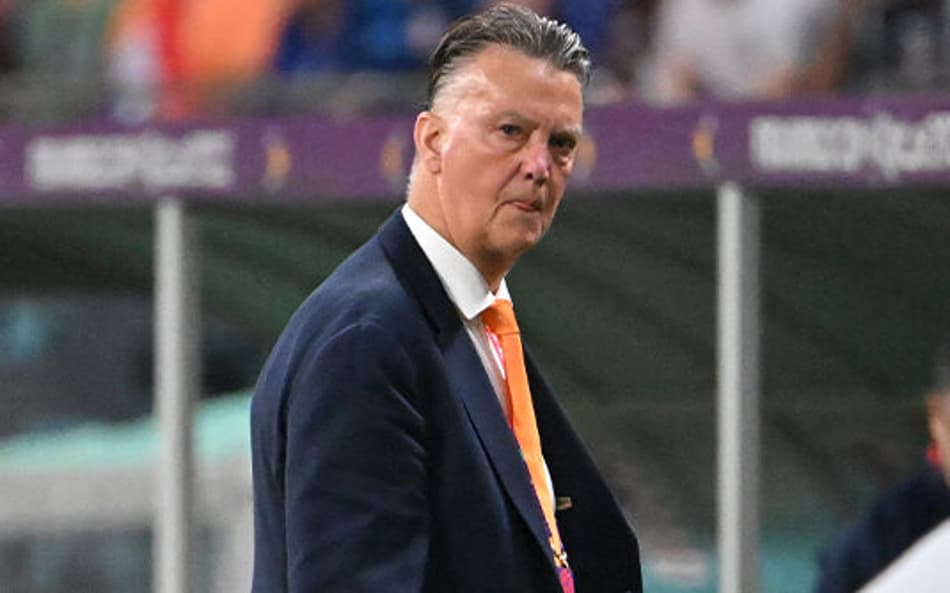 Ídolo do Barcelona detona Van Gaal: ‘Falso e mentiroso’