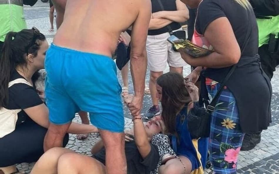 Torcedora do Boca Juniors é agredida com cadeirada em Copacabana