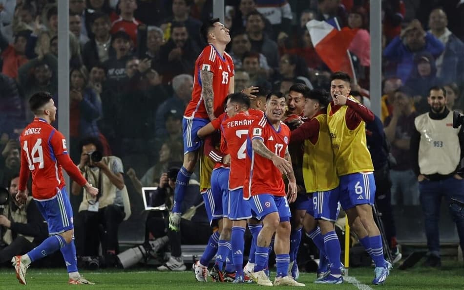 000_33Y76XY-aspect-ratio-512-320