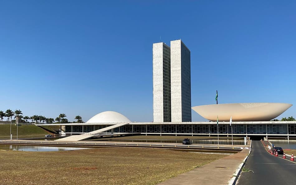 Senado aprova projeto que taxa apostas esportivas online; o que muda para o apostador?