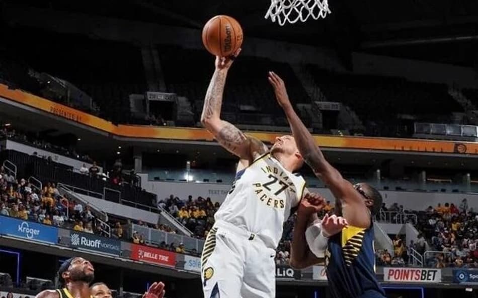 Clippers tem interesse em troca por pivô do Pacers