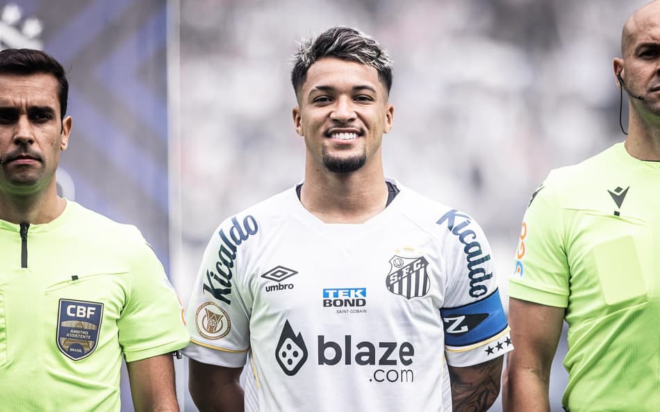 Marcos Leonardo abre o jogo sobre negociações para deixar o Santos em 2024