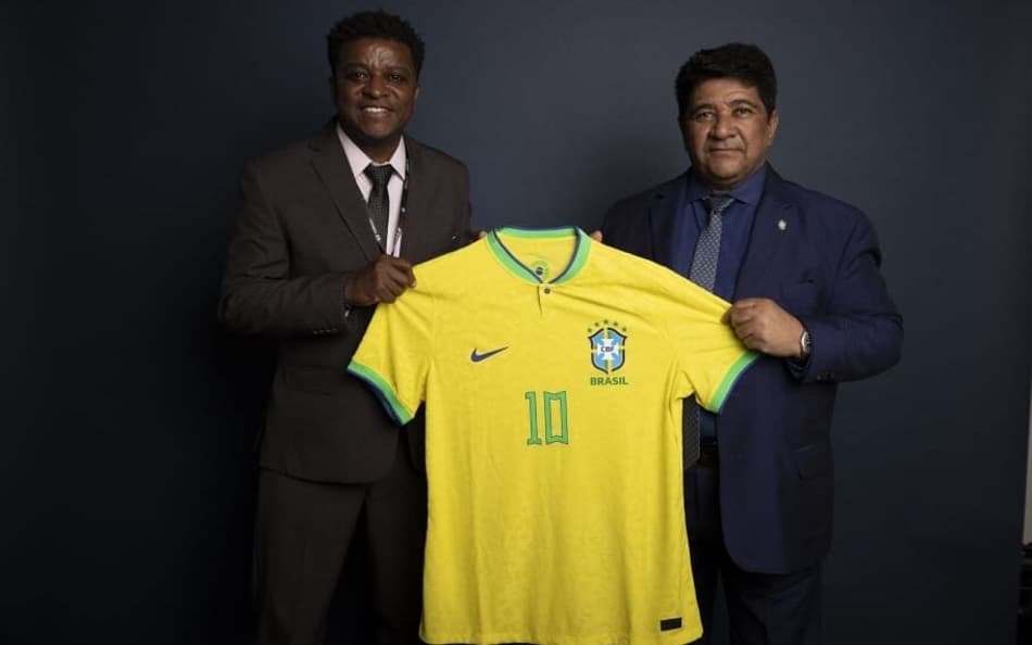 Casos de racismo no futebol brasileiro aumentam 50% em 2022, mostra relatório