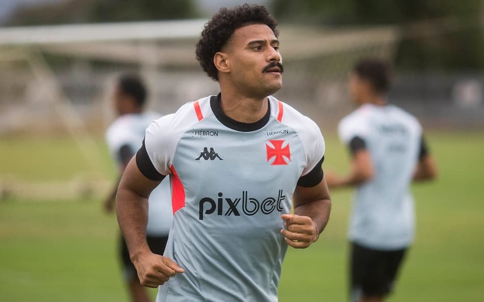 Vasco anuncia saída de Gabriel Dias