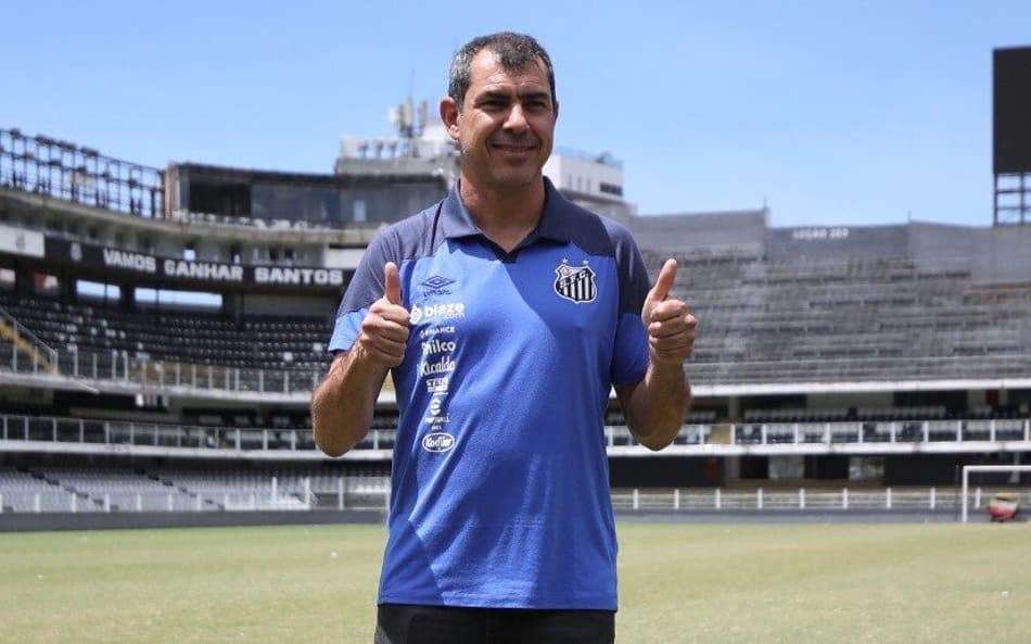 Com Carille, Santos tenta resgatar ‘identidade perdida’ durante gestão Rueda