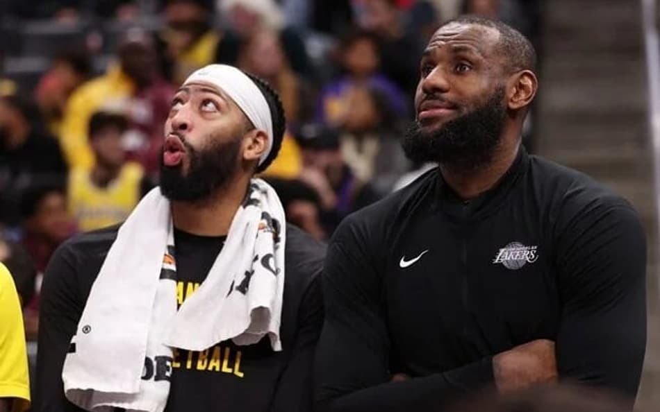 Los Angeles Lakers estuda trocas para a trade deadline da NBA