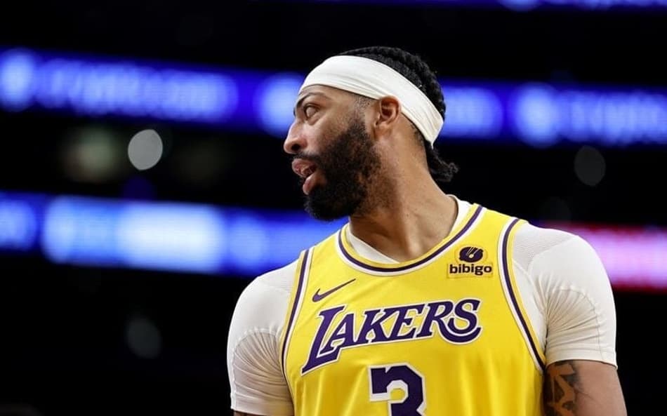 Corrida para o MVP da NBA tem subida de Anthony Davis