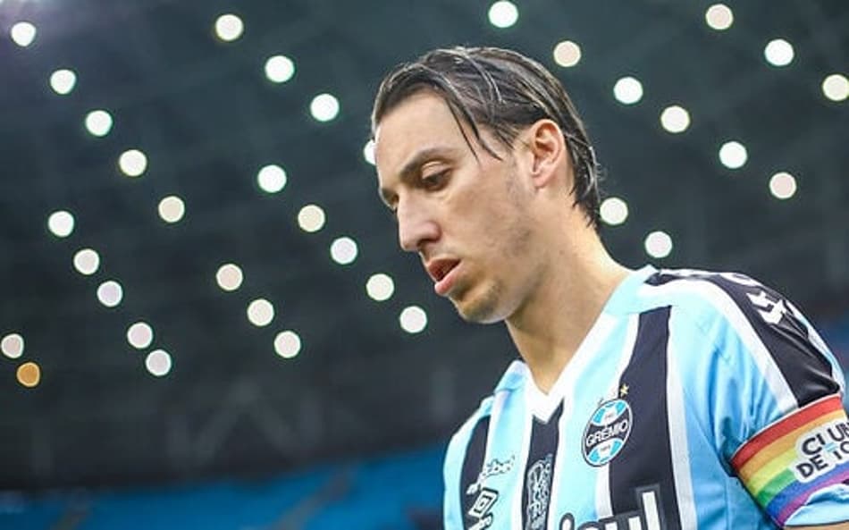 Geromel analisa reforços do Grêmio para 2024 e rasga elogios a Suárez; assista