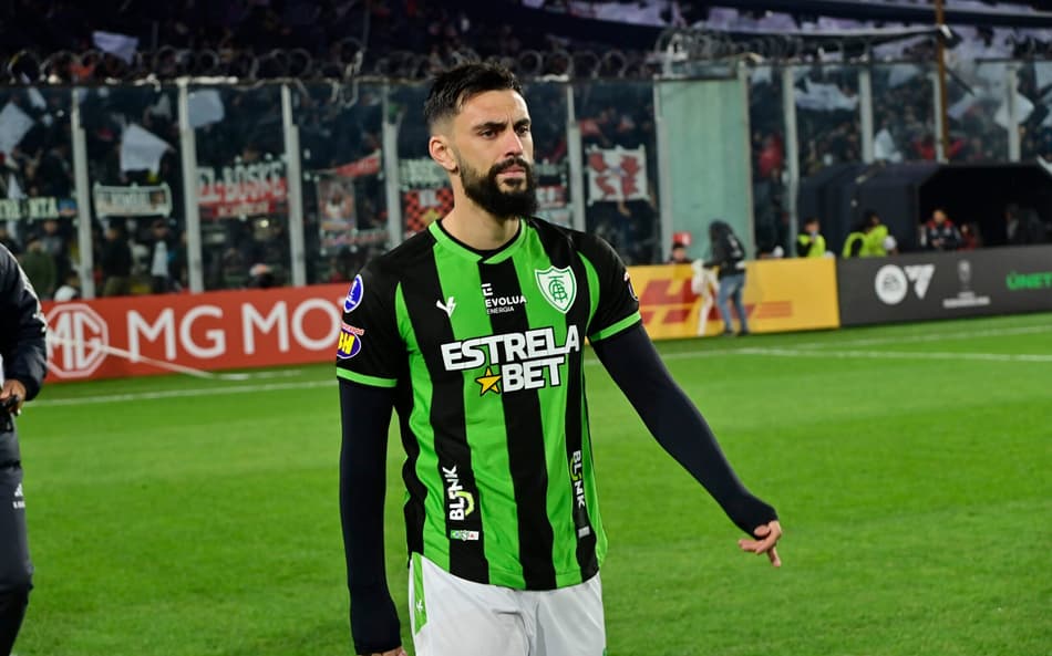 Athletico-PR anuncia a contratação de Gonzalo Mastriani