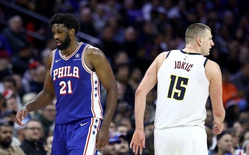Joel Embiid vence duelo com Nikola Jokic e 76ers bate Nuggets