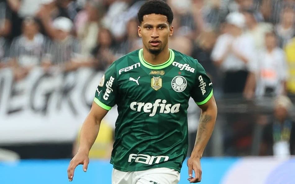 Palmeiras anuncia renovação de contrato com Murilo