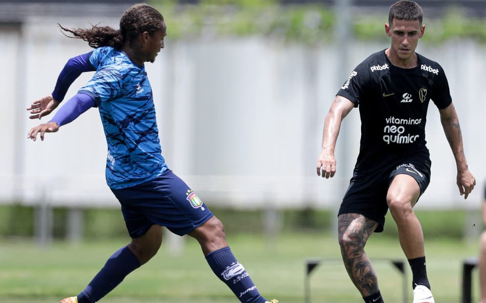 Rojas volta a marcar, e Corinthians vence último jogo-treino antes do Paulistão; veja os gols