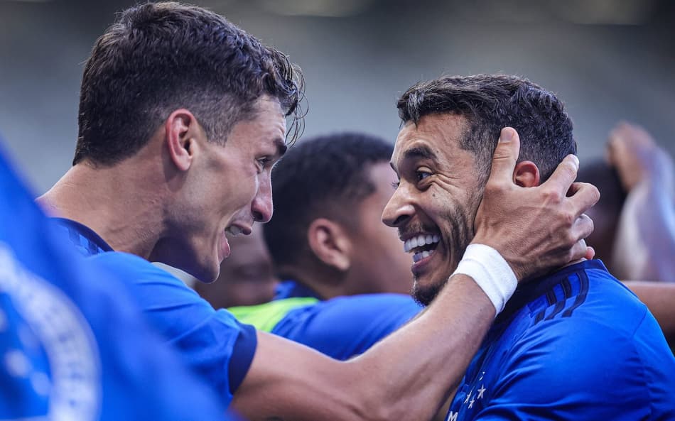 VÍDEO: Melhores momentos de Pouso Alegre 0 x 2 Cruzeiro