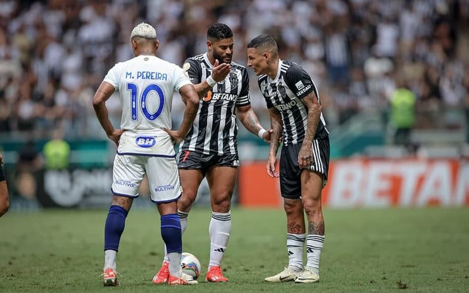 Assista aos melhores momentos de Atlético-MG 2 x 2 Cruzeiro pelo jogo de ida da final do Mineiro