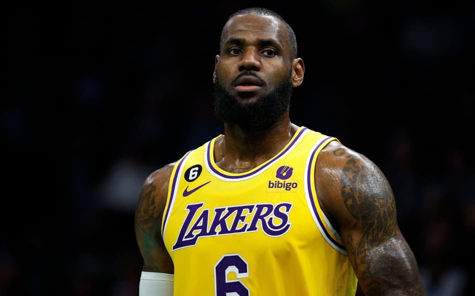 LeBron vai bater recorde? Saiba os 10 maiores pontuadores da história do basquete