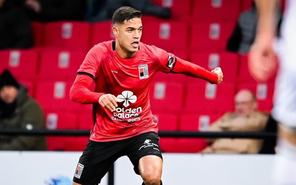 Emprestado pelo Botafogo, David Sousa celebra sequência no Molenbeek: ‘Passo importante na carreira’