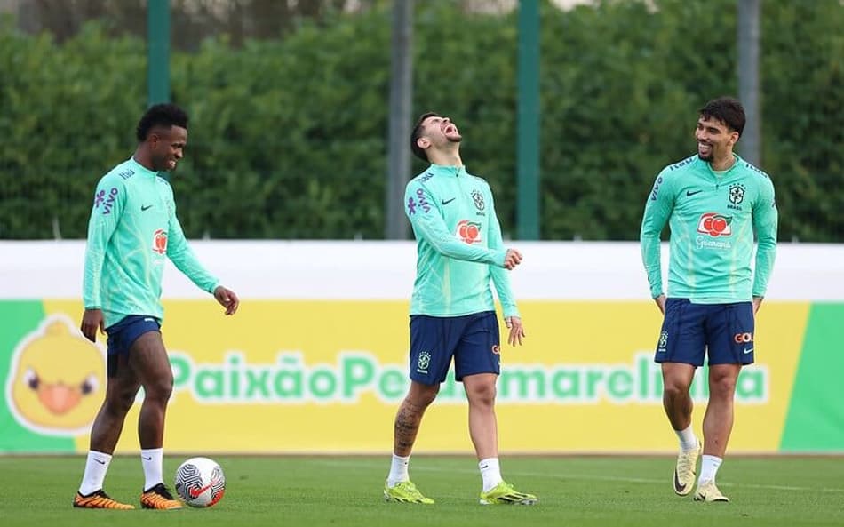 Inglaterra x Brasil: Dorival muda setor e aposta em experiência da Premier League