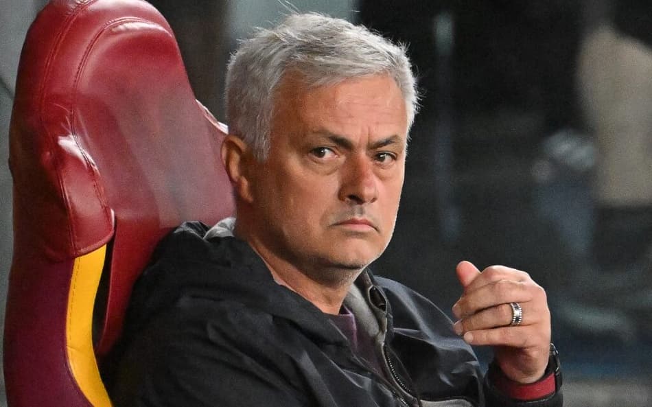 Envolvidos em brigas, Mourinho dispara contra Pogba: ‘Futebol deixou de ser mais importante’
