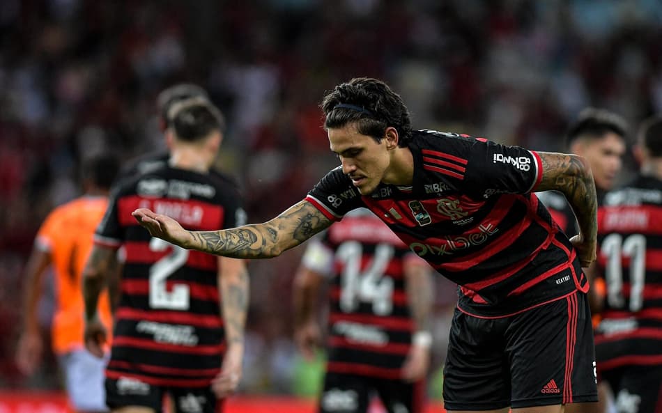 Flamengo busca marca histórica na decisão do Campeonato Carioca e deixar o Vasco para trás