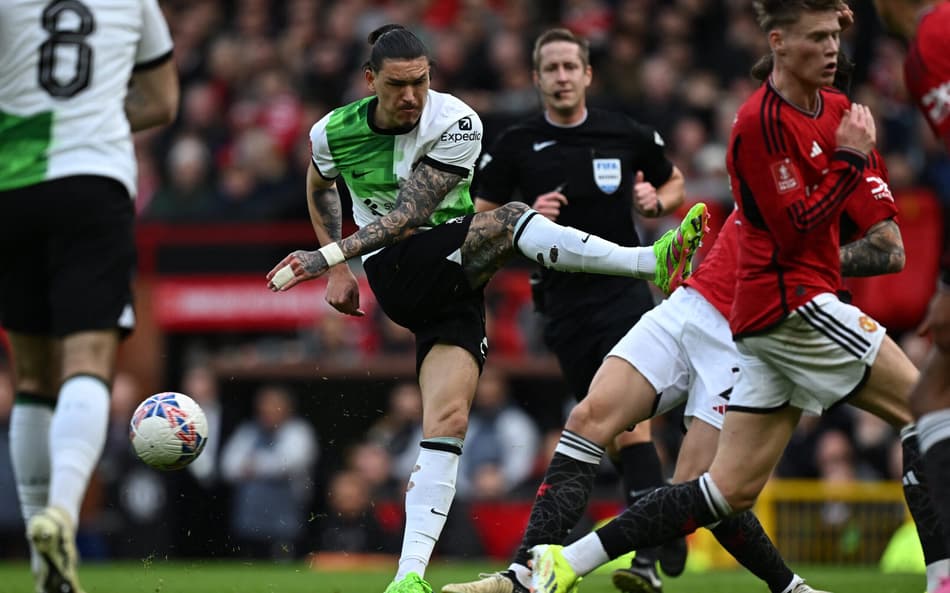 Manchester United x Liverpool: odds, estatísticas e informações para apostar pela Premier League