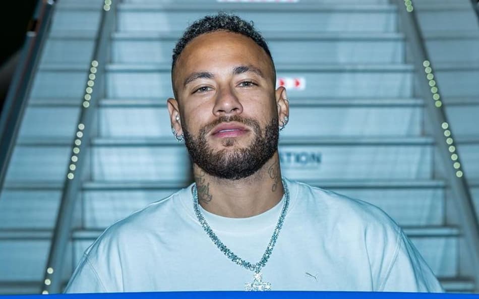 Ex-Flamengo foi dublê de Neymar em comercial: ‘Ganhei mil reais e saí todo quebrado’