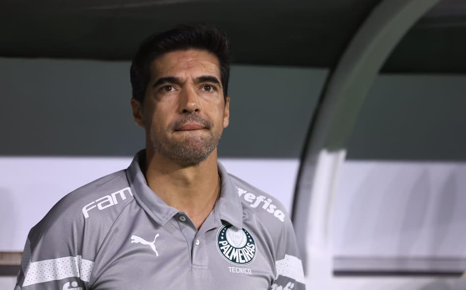 AO VIVO! Abel Ferreira, do Palmeiras, fala pela primeira vez sobre pré-contrato com Al-Sadd; assista