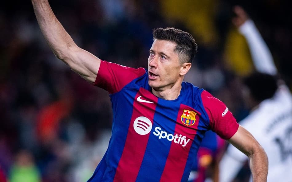 Barcelona terá que pagar segundo bônus ao Bayern de Munique por conta de Lewandowski; entenda