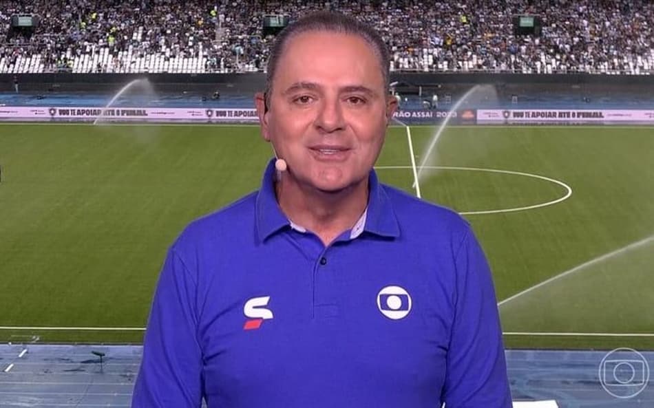 Luis Roberto rasga o verbo contra o VAR em Botafogo x LDU: ‘Incompetência’