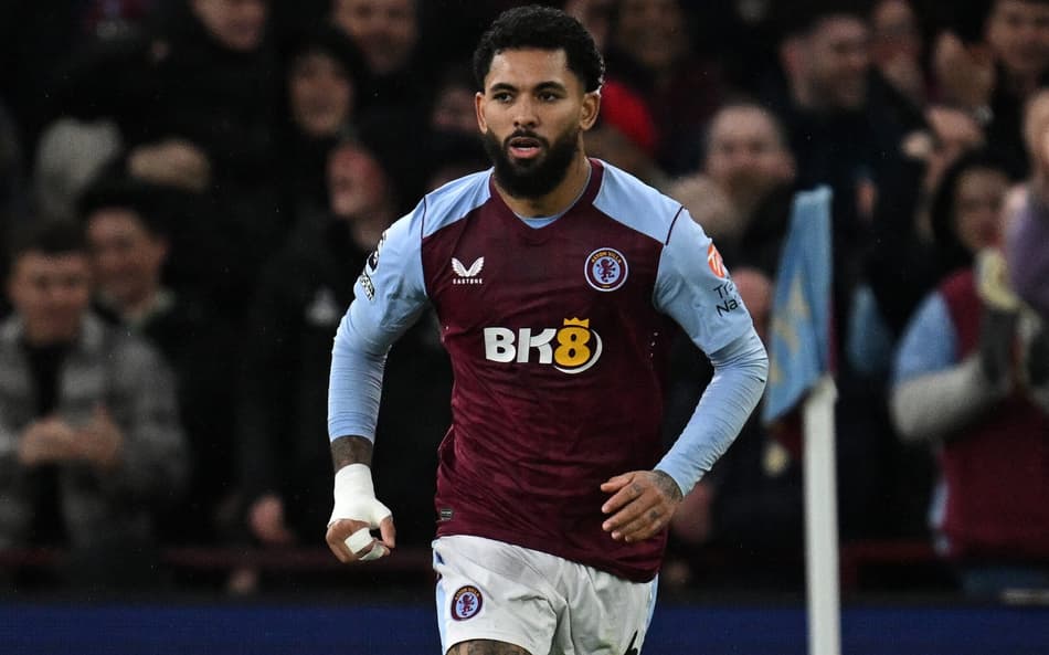 Destaque do Aston Villa, Douglas Luiz pode fechar com gigante europeu