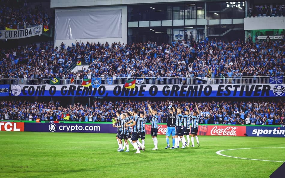 Grêmio vacila no fim, empata com o Estudiantes e termina a fase de grupos na segunda colocação