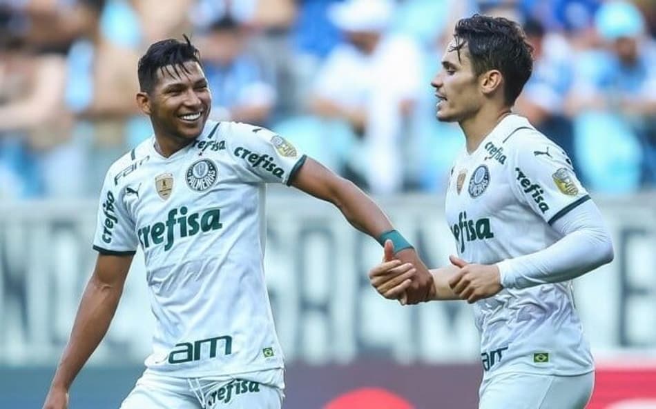 Torcedores reclamam de atuação do Palmeiras contra o Criciúma e perdem a paciência com Rony e Veiga