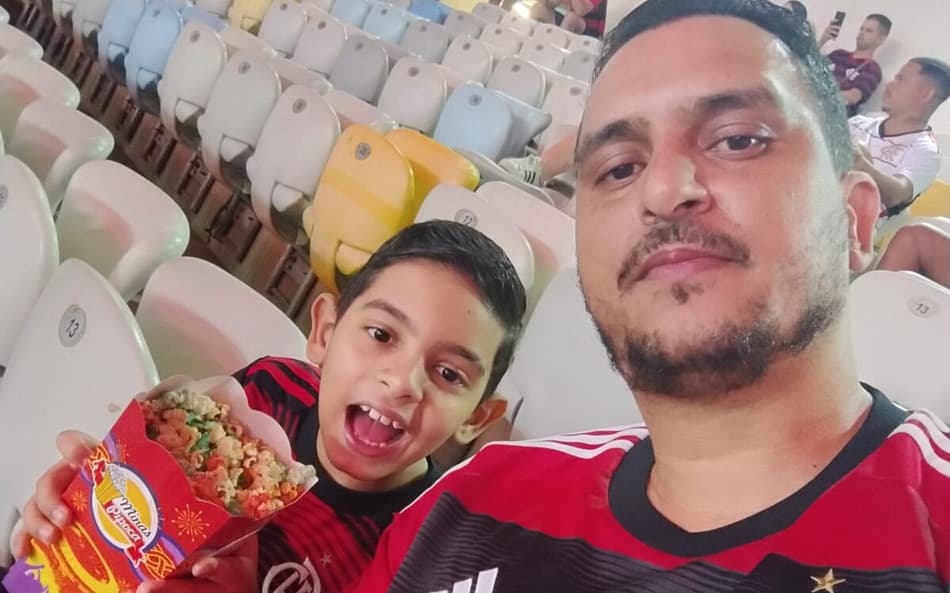 Jornada dupla! Pai e filho acompanham o Flamengo no basquete e no futebol