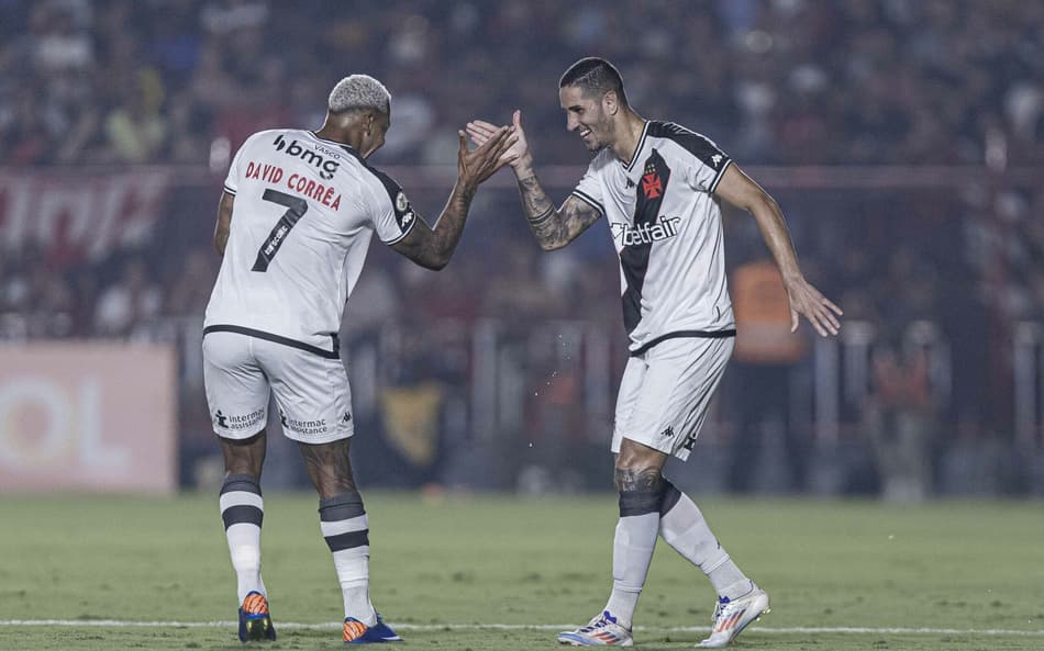 Com gol de David, Vasco bate o Atlético-GO fora de casa e engata quarta vitória seguida