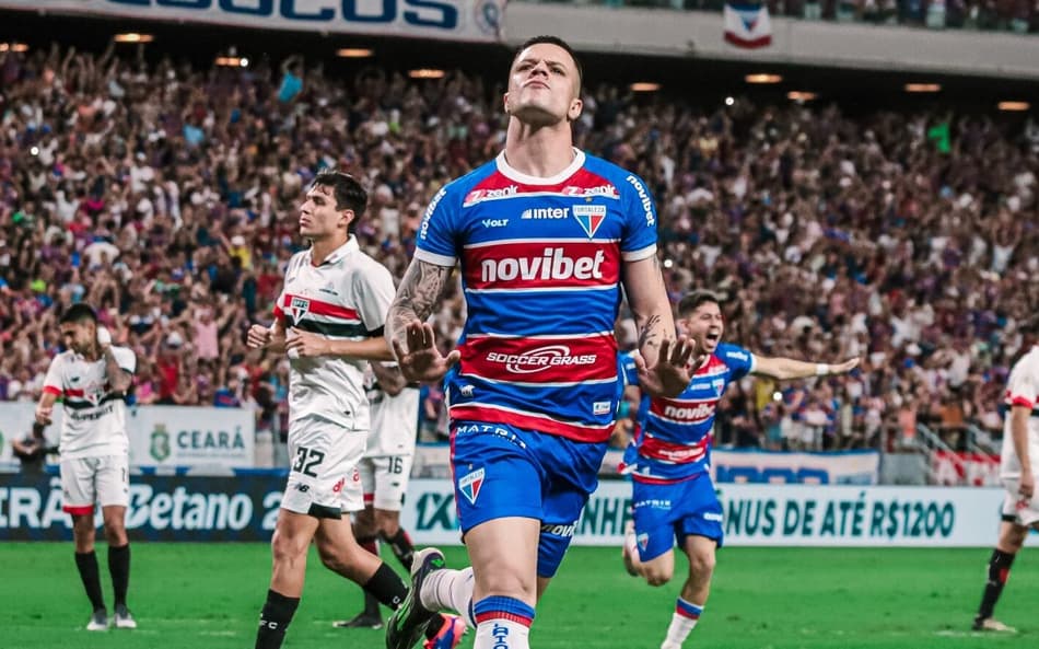 São Paulo perde para o Fortaleza, que segue invicto em casa no Brasileirão