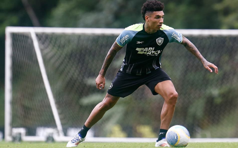 Oitavas da Libertadores: Botafogo inscreve reforços e terá novidades na escalação contra o Palmeiras