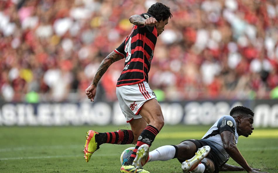 Corinthians x Flamengo: onde assistir ao vivo, escalações e horário do jogo pelo Brasileirão