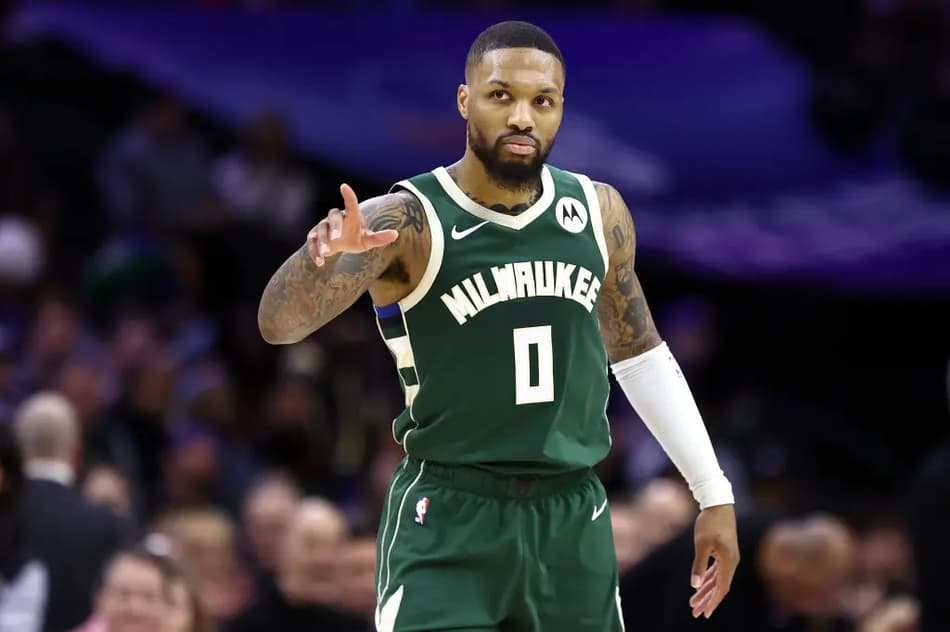 damian-lillard-0-milwaukee-bucks-77186519
