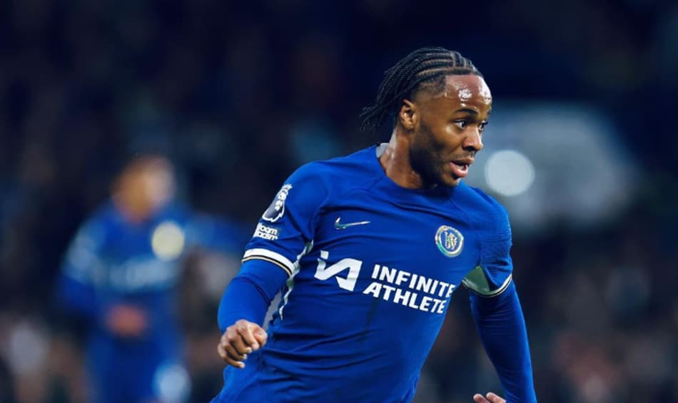 Sterling em ação pelo Chelsea na temporada 2023/24 (Foto: Reprodução/Instagram)
