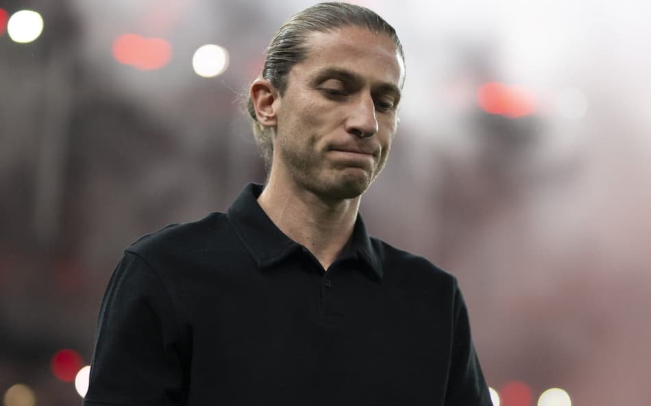 Filipe Luís justifica pênalti cobrado por David Luiz em Flamengo x Atlético-MG
