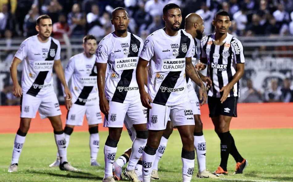 Ponte Preta x Paysandu: onde assistir, horário e escalações do jogo pela Série B