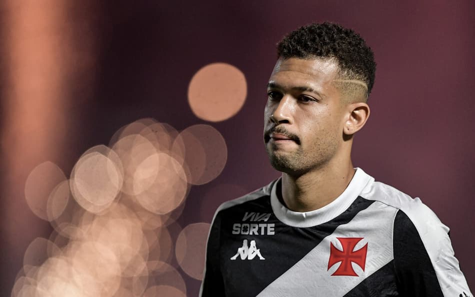 João Victor vê bom momento para Carille chegar no Vasco