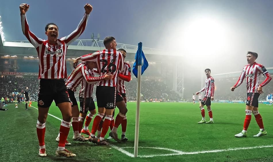 Sheffield e Sunderland se enfrentam em confronto bilionário (Foto: Reprodução)