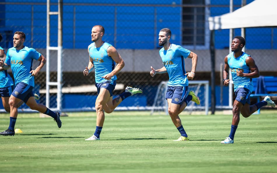 Após três dias de folga, elenco do Grêmio se reapresenta