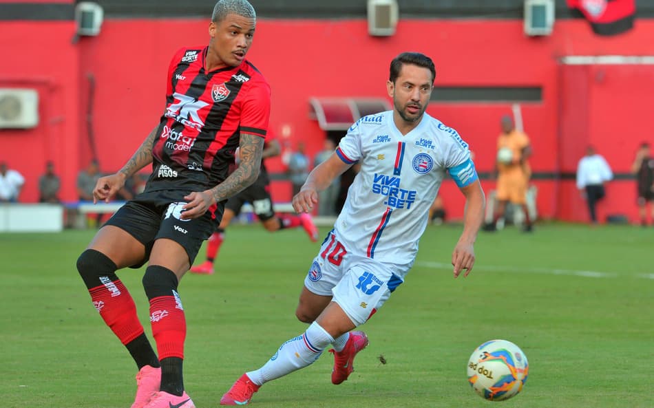 Bahia-Vitoria-Everton-Ribeiro-scaled-aspect-ratio-512-320