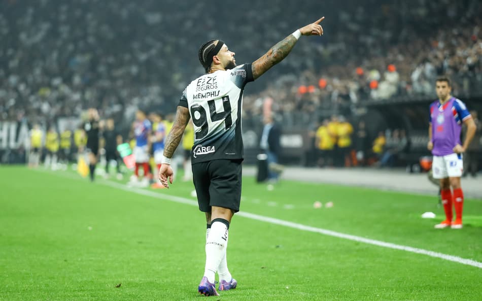 Memphis alcança nova meta e recebe valor milionário do Corinthians