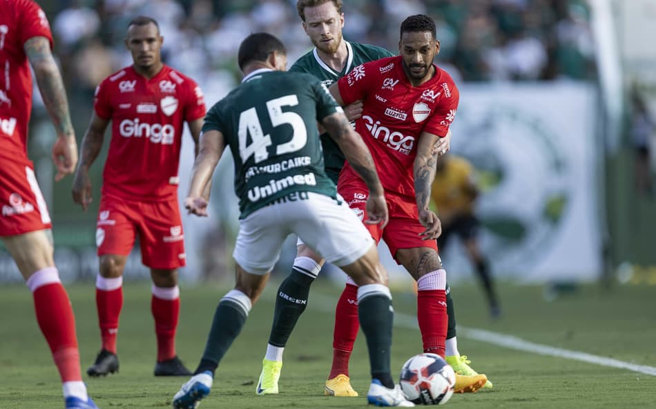 Estádio vira inspiração para troféu do Campeonato Goiano; veja vídeo