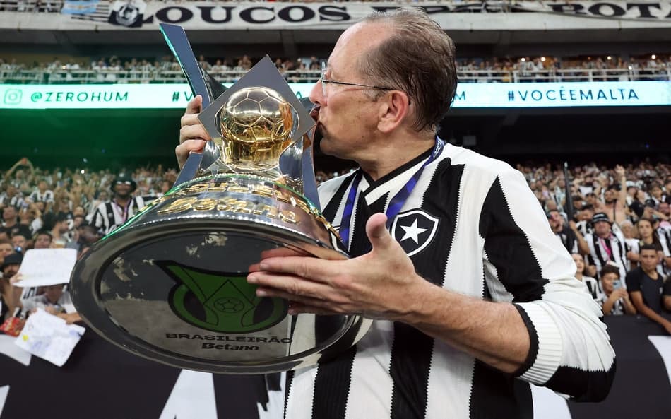 Botafogo tem oito das 30 contratações mais caras da história do Brasileirão